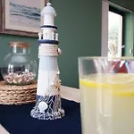The Observatory By Mia Living 2 Bedroom Apartment Overlooking Swansea Beach With Free Parking