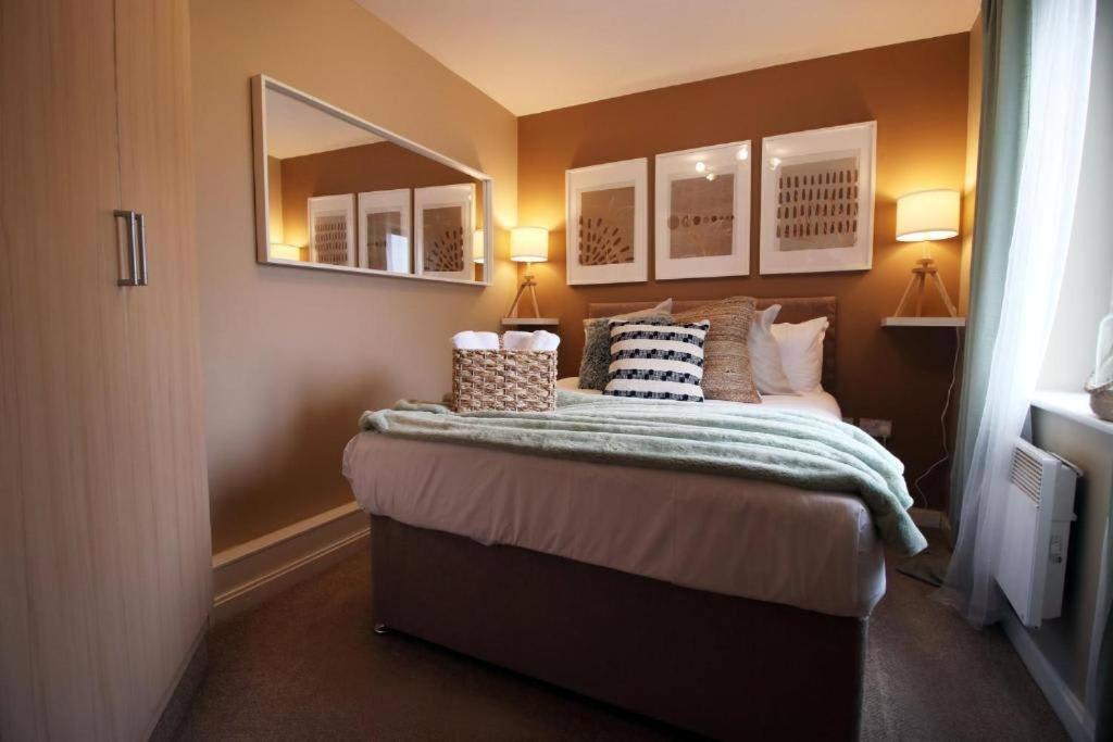 The Observatory By Mia Living 2 Bedroom Overlooking With Free Parking Apartment