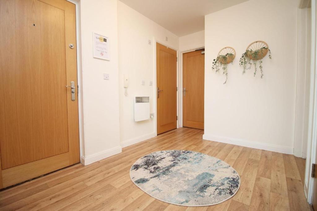 Apartment The Observatory By Mia Living 2 Bedroom Overlooking With Free Parking Swansea