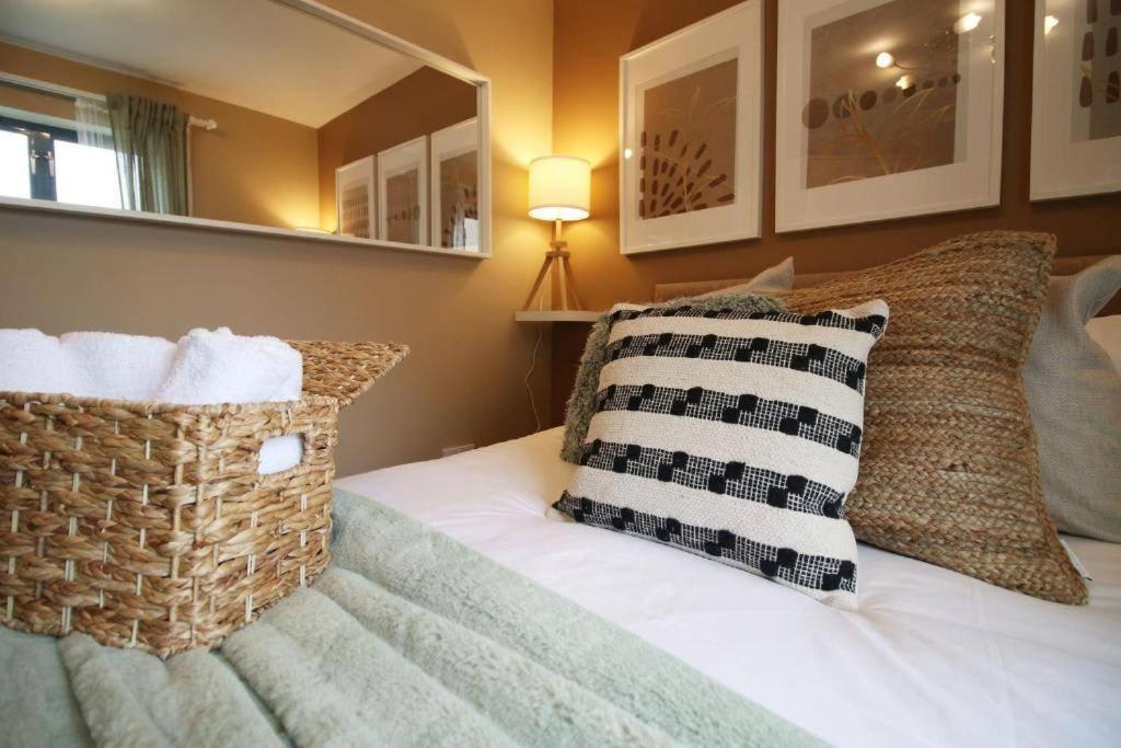 The Observatory By Mia Living 2 Bedroom Overlooking With Free Parking *