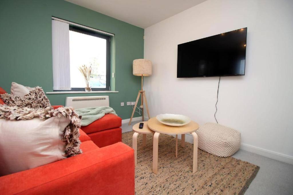 The Observatory By Mia Living 2 Bedroom Overlooking With Free Parking * Swansea