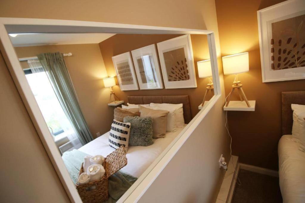 The Observatory By Mia Living 2 Bedroom Overlooking With Free Parking Apartment *